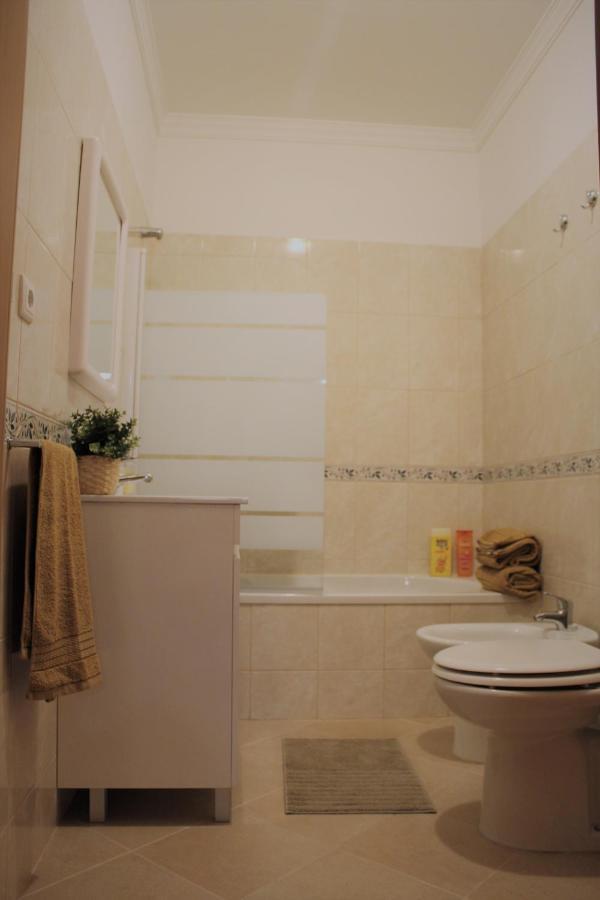 Casa Camoes, Near Airport, 4Km Faro Beach Apartman Kültér fotó